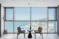 Wave M Hotel West - balcony