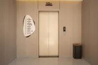 Huijin Hotel (Bengbu South High Speed Railway Station)