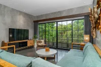 Amarell Ubud - Private Luxury Villa Hotel dekat GRAHA SARI ABIANBASE
