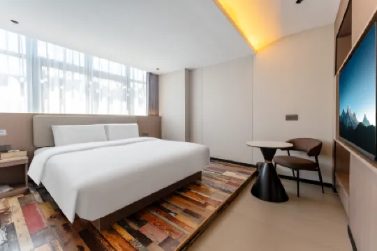 Wan Ting Hotel (Ninghai Mould City Branch)