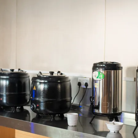 Xinye Jinlan Hotel (Chaoyang Road)