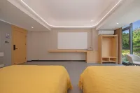 Libo Yueting Meiyuan · Forest Mountain Homestay (Xiaoqikong West Gate) - homestay