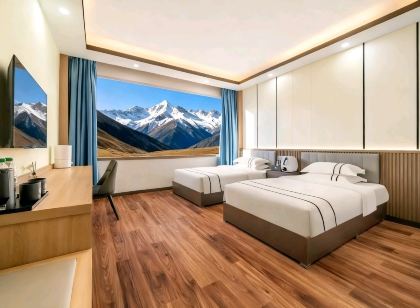 帝滔飯店（理塘縣318國道店）