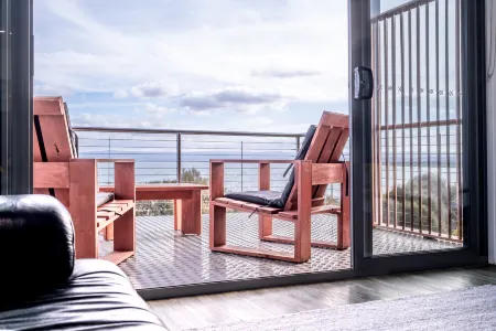 Whale Watcher 1 Отели в г. Суонси