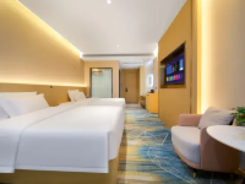 Yunxi Garden Hotel (Chuwangcheng Ruins Park) โรงแรมในหยุนเหมิง