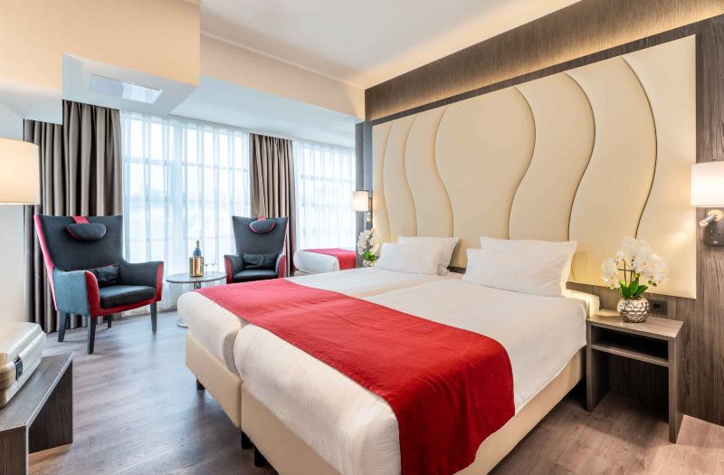 Plaza Premium Den Haag City Center