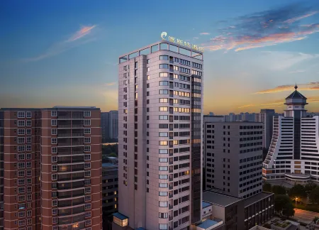 Guizhou Fengrun Karst Hotel (Jiaxiu Tower Qingyun Market Store) Отели рядом с достопримечательностью «Jiaxiu Square Public Lavatory»