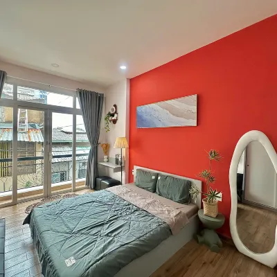 Tahug House - Le Thanh Ton Street Hotels near Ben Thanh Market