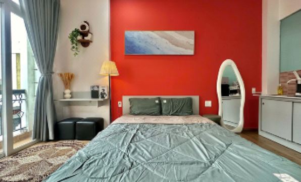 Tahug House - Le Thanh Ton Street