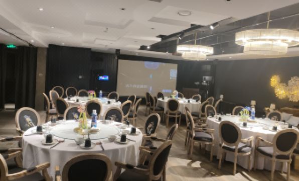 Yee Choi Hotels Resorts