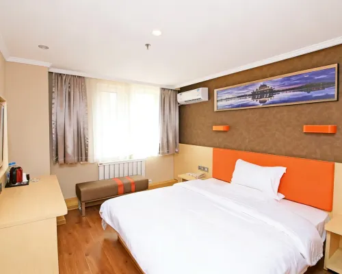 Homeinn Pebble Hotel (Dalian Development Zone Wucaicheng Ansheng Plaza) Hotels near Dalian Development Area