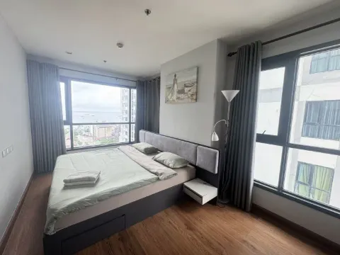 ห้องพักพร้อมห้องนอน 2 ห้อง และห้องน้ำ 2 ห้อง