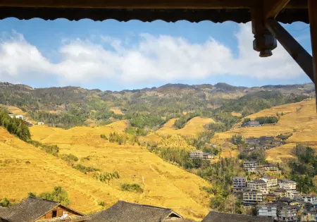 Longji terrace walk Yunju intelligent panoramic Hotel(Qianceng Tianti Observatory Store)