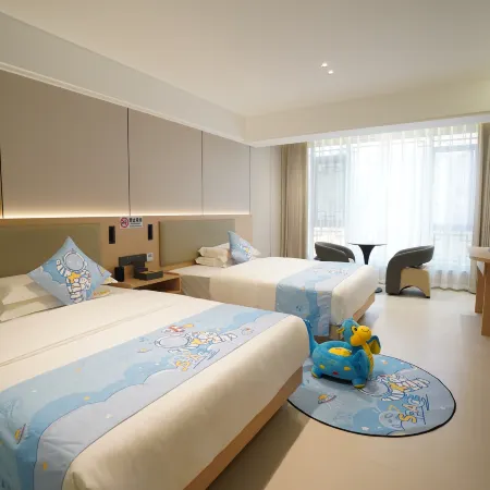 Mengla Qiyunpan Hotel (Nanla River Starlight Night Market)