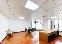 Yan’an Qiyun Tingyue Hotel (Baota Mountain Center Street Wanda Plaza Branch) - Gym
