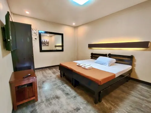 Pina Colina Resort Tagaytay City by RedDoorz - Pet friendly