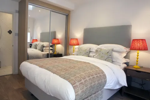 Sea Spray Hotel
