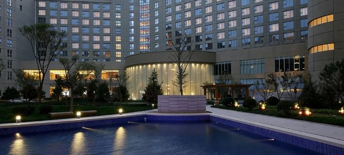 Tianjin Binhai Shengguang Crown International Hotel Hotele w: Tianjin