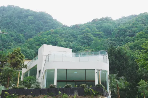 Tongxinxigu - สวนน้ำ