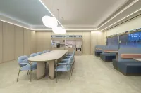 HanTing Hotel (Ma'anshan Downtown Area Yanghu Subway Station)