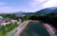 Southwest Jiaotong University Emeishan Campus Technology Exchange Center