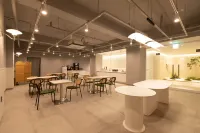 Londorner Hotel  New Port Yongwon
