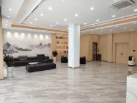 23° Sunshine Hotel (Nanning Wuming Lijian Damao Mountain Park)
