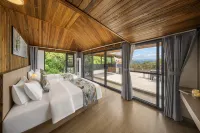 Sea of Clouds at Sun | Leisure and Holiday Courtyard - 2-Star
