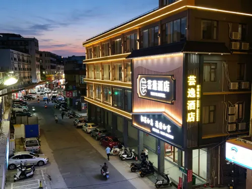 YUN YI HOTEL