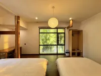 Mount Fanjing Quanting Homestay (Zhaisha Dong Village)