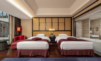 Longdu Jingyi International Resort Hotel (Ethnic Culture Park Branch)