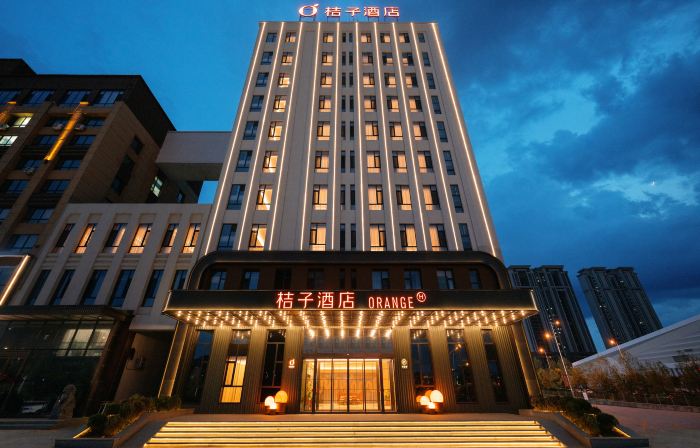 orange hotel