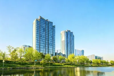 L+Snow Supreme Hotel Ξενοδοχεία στην πόλη Dishui Lake and Lin-gang Area