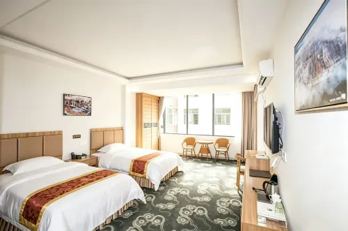 Longli Yuelong Kangji Resort Hotel - Parvekkeita