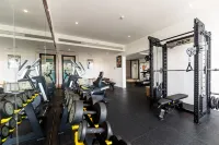 Salt Crystal Hotel By RìChū - Gym