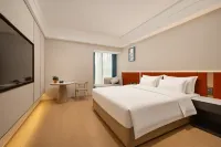RIver Hotel Chengdu Hotels in Phoenix Mountains Park/Dafeng Area