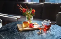 維璟酒店（彌勒湖泉生態園店） - 酒吧