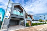 Bang Bang Pool Villa Pattaya - Bãi đậu xe