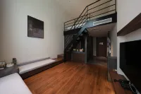 Mid-levels Hot Spring Home - bar