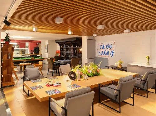Passerby Youth Hostel (Yingtianmen Mingtang Scenic Area) - موقف سيارات