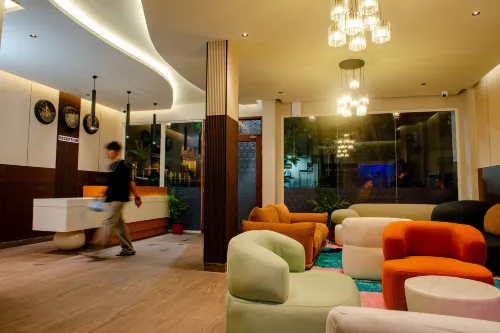 REAGAL GARDENS - New