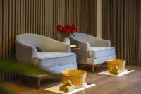 Vela Cat Ba Beach Resort, Flamingo Sea & Sand Residence - سبا