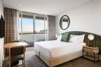 Adina Apartment Hotel Perth - Balkon