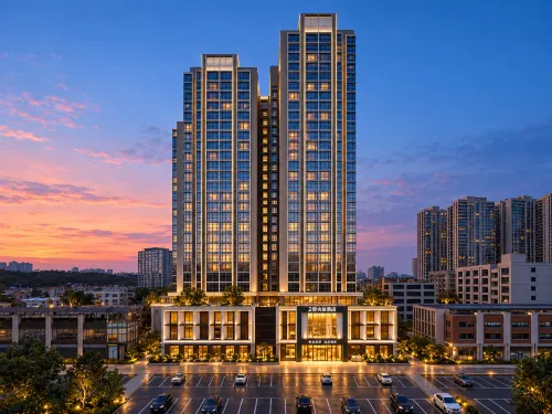 Mianyang Zhiru Huayue Hotel (Kaide Plaza Branch) - بار