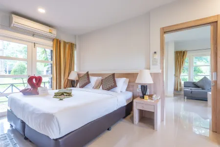 The Legacy River Kwai Resort Отели в г. Dan Makham Tia