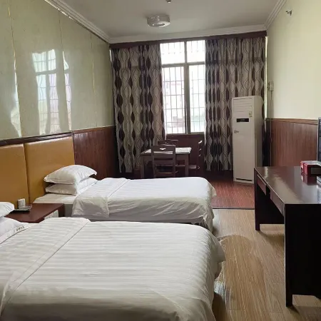 Chiling Mountain Villa, Anmen