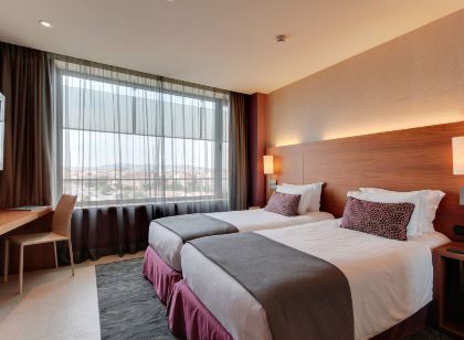 Hotels Near Wok Dinasty In Badalona - 2023 Hotels | Trip.com