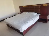 구이더 서구 호텔 황허청청 풍경관 주변 호텔