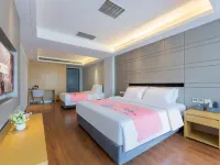 Chonpines Hotel (Yuncheng South Wind Square Dekuang)