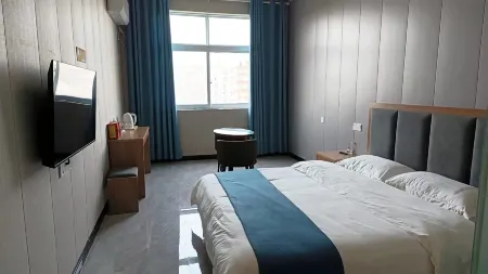 Hongyun Hotel Liyang Отели рядом с достопримечательностью «Donglin Temple»